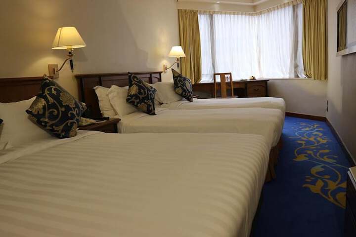 Room 18 of 60