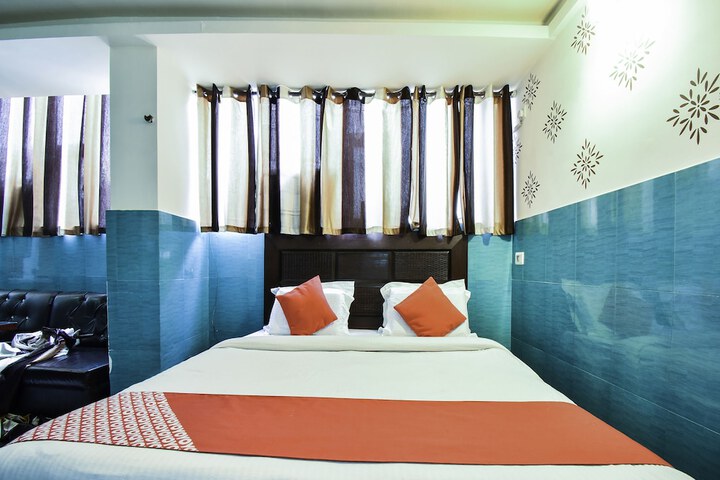 Room 10 of 21