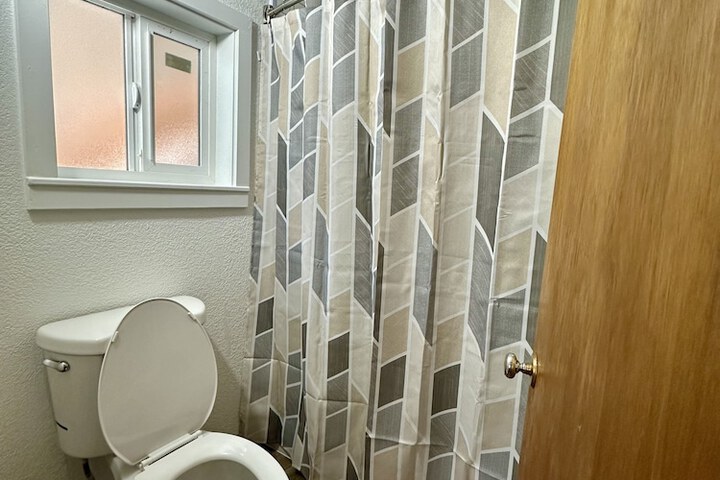 Room 21 of 42