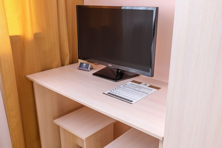 Room 3 of 10