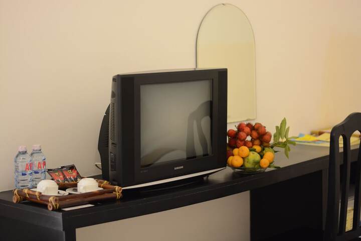 Room 5 of 26