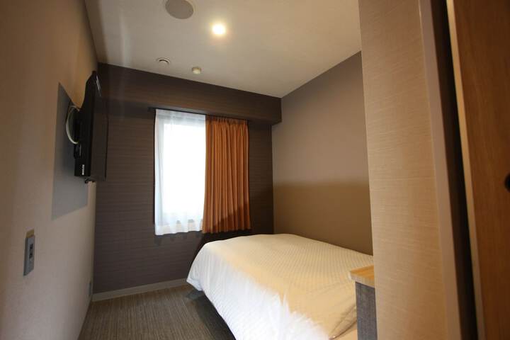 Room 12 of 58