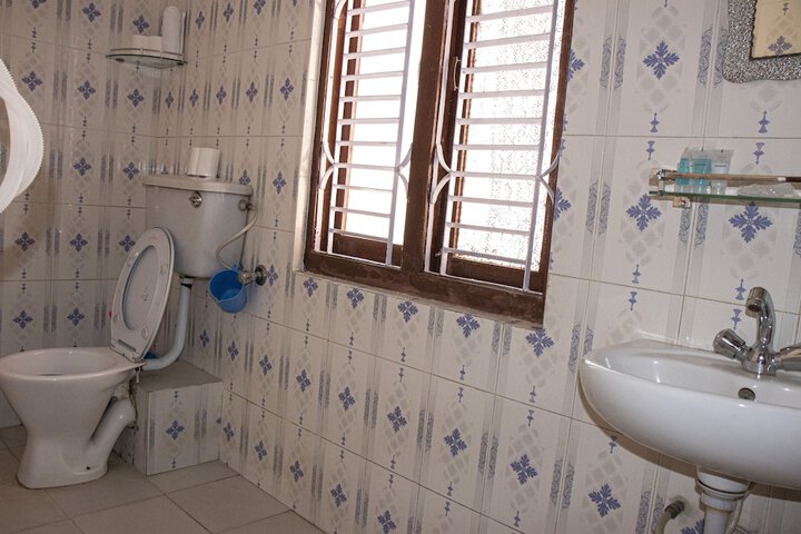 Room 62 of 94