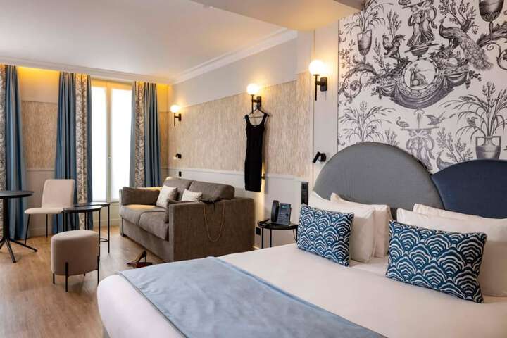 Room 21 of 45