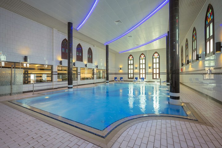 Pool 49 of 148