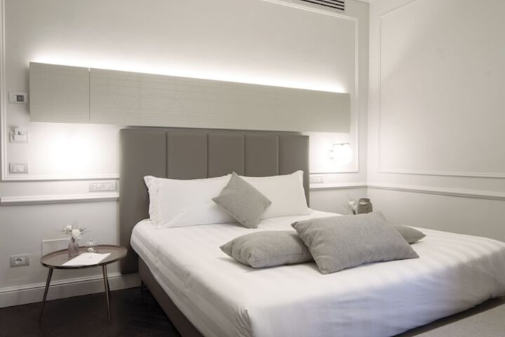 Room 21 of 72