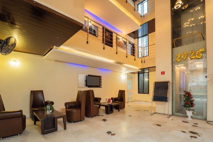 Hotel Interior 6 of 20
