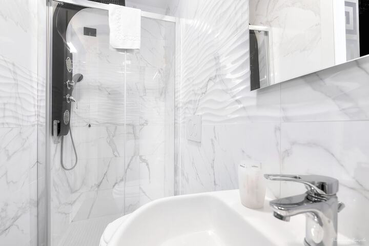 Bath Photo