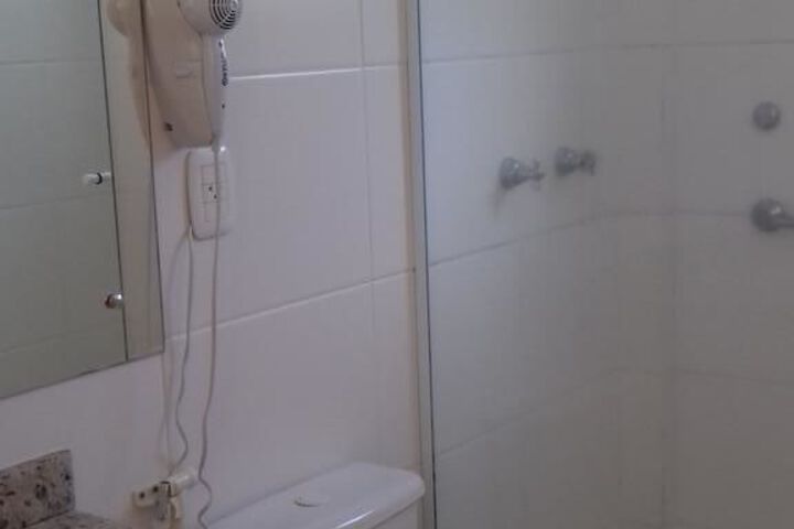 Room 5 of 48