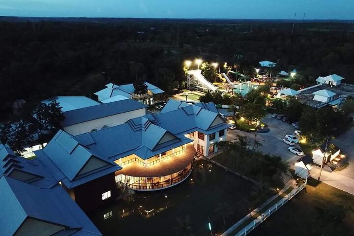Nonghan Grand Hotel and Resort