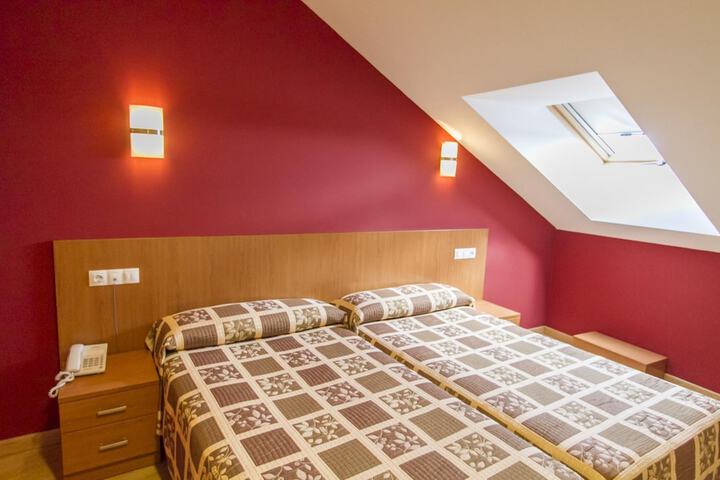 Room 12 of 41
