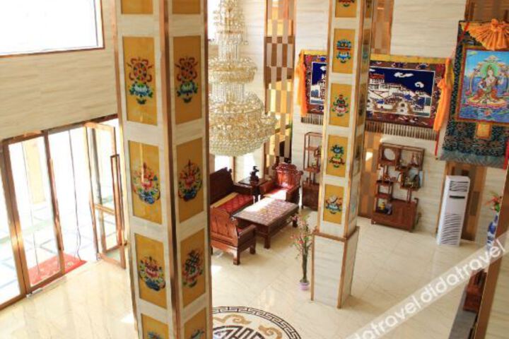 Hotel Interior 10 of 22