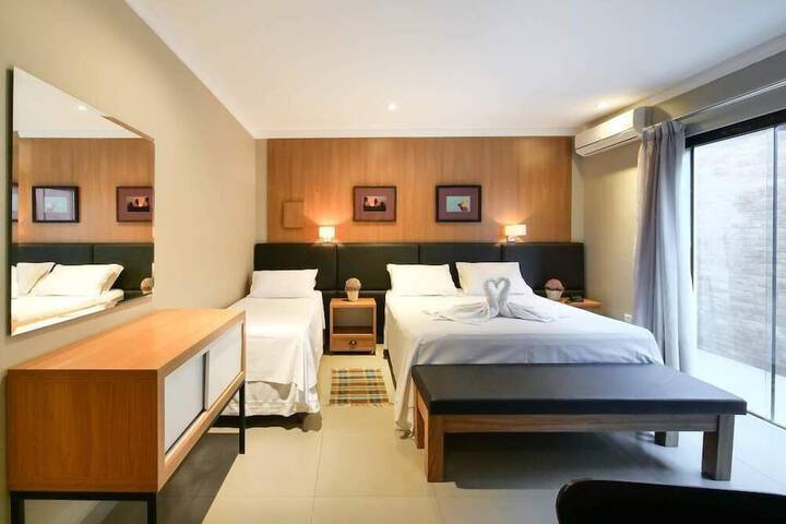 Room 10 of 79