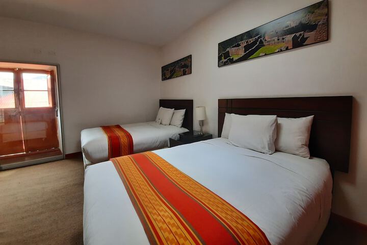 Room 12 of 39