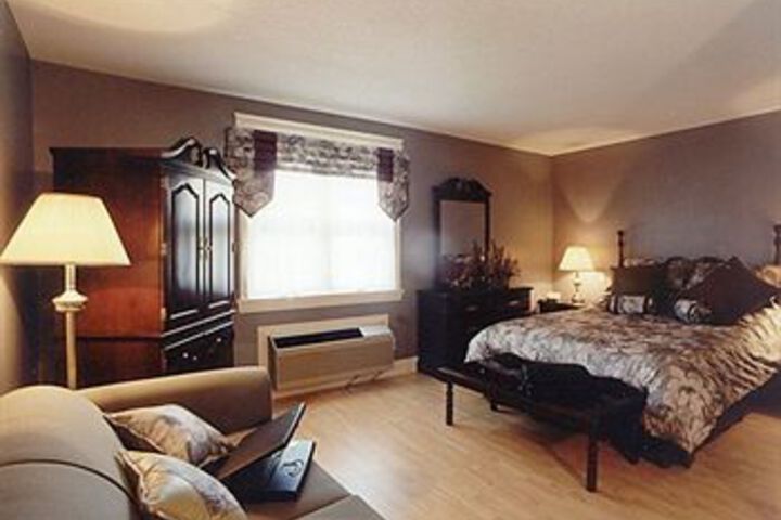 Room 18 of 35