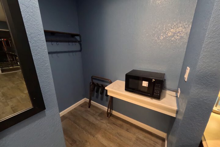 Microwave