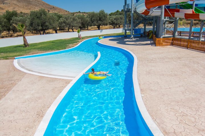 Pool 55 of 100