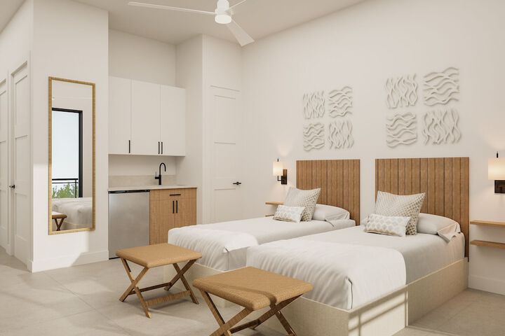 Room 4 of 9