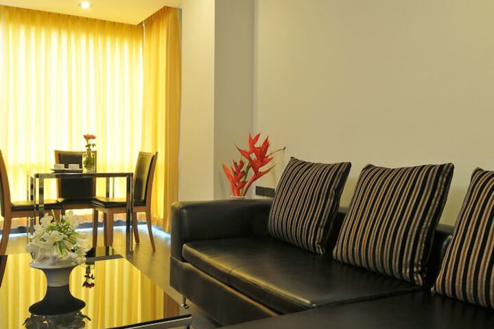 Room 10 of 44