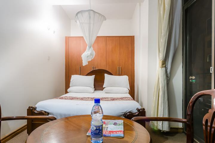 Room 12 of 39