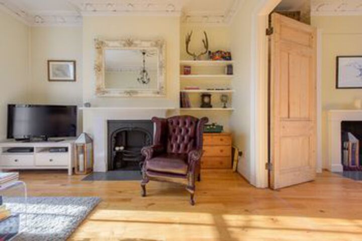 Room 15 of 16