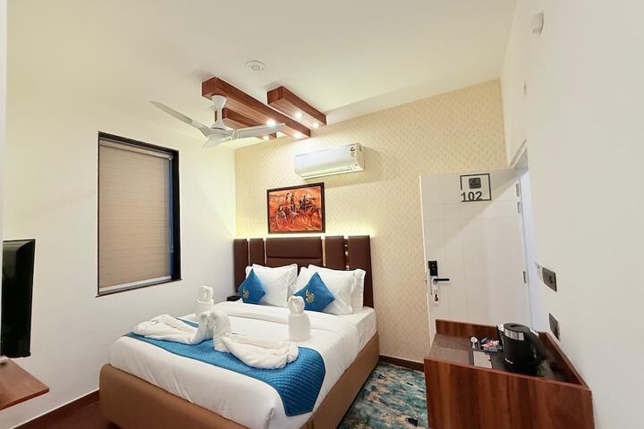 Room 30 of 54