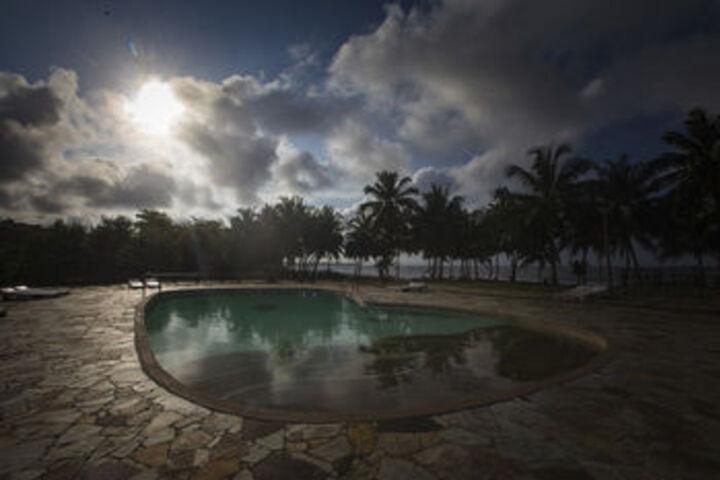 Pool 41 of 58