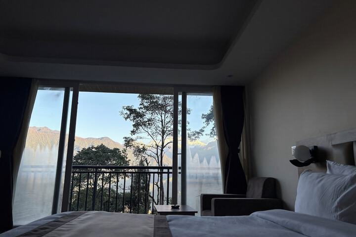 Room 25 of 67