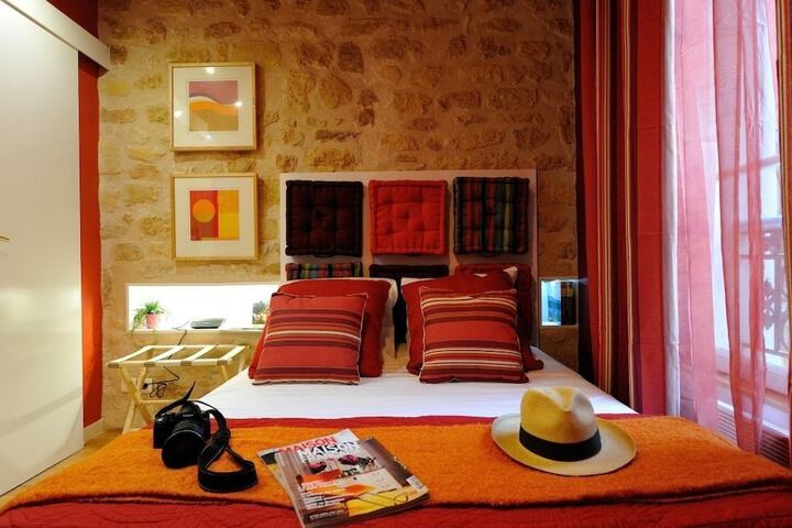 Room 148 of 648