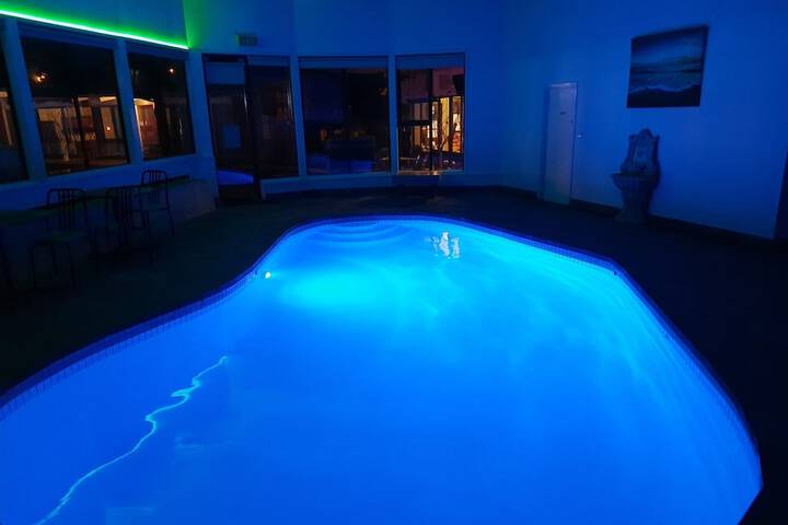 Pool 24 of 31