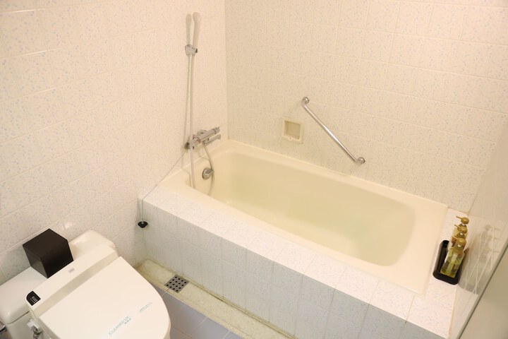 Room 30 of 50