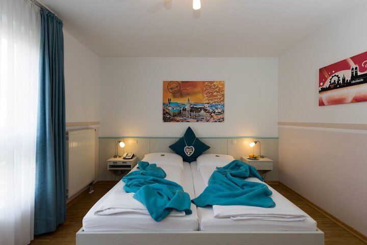 Room 7 of 51