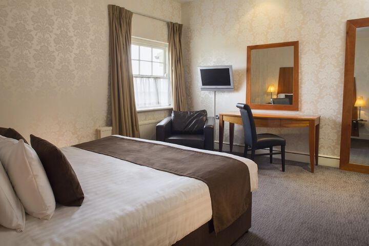 Room 3 of 50
