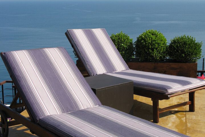 Hotel Pool