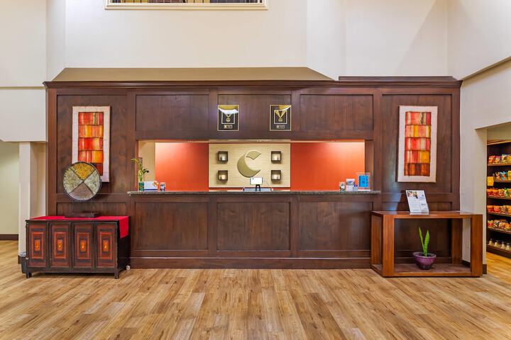 Guest Lobby
