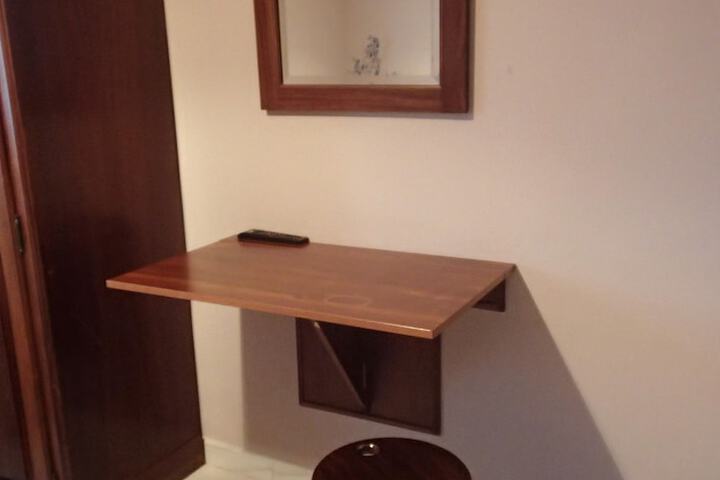 Room 12 of 19