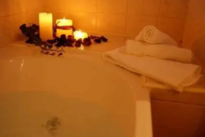 Spa 12 of 20