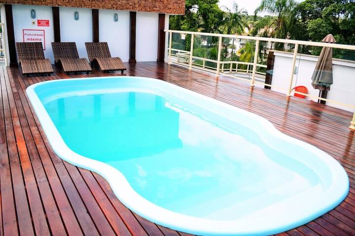 Hotel Pool