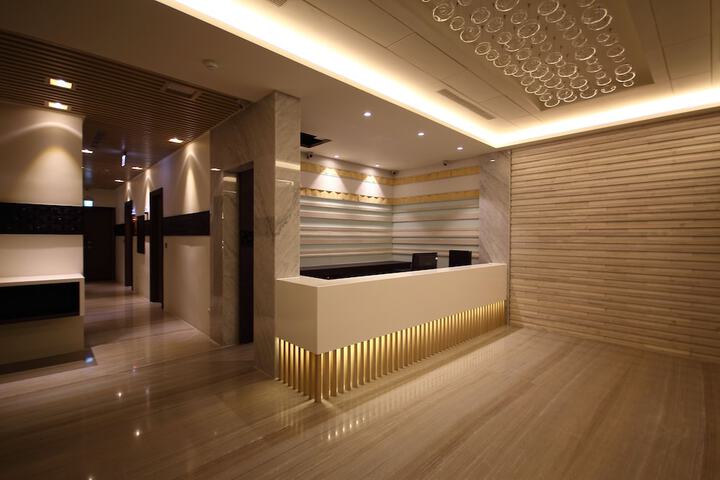 Hotel Interior 4 of 59