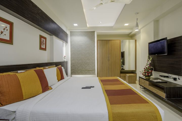 Room 8 of 67