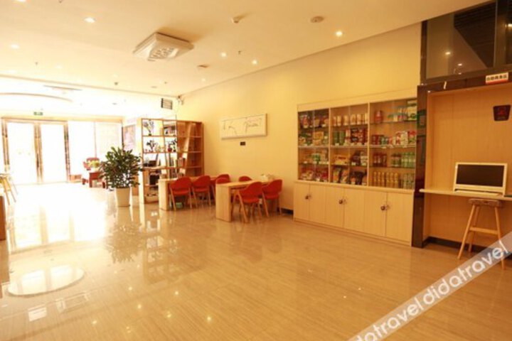 7 Days Premium (Dongxing Dongmeng Road Kouan)