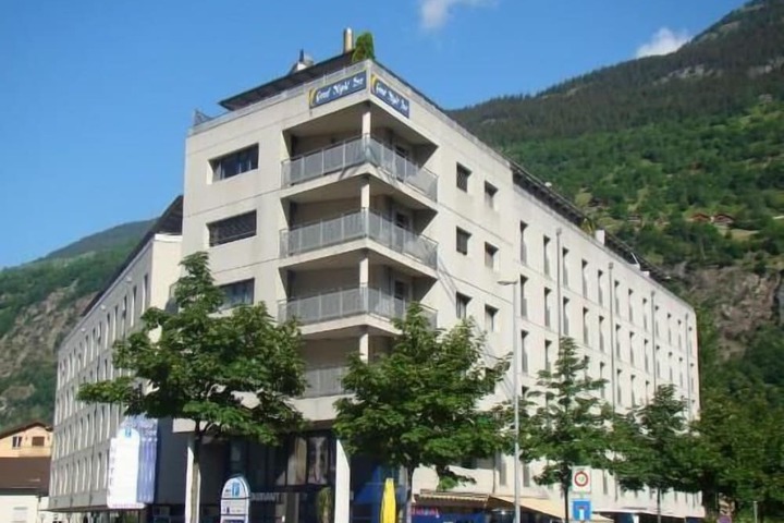 Hotel 28 of 29