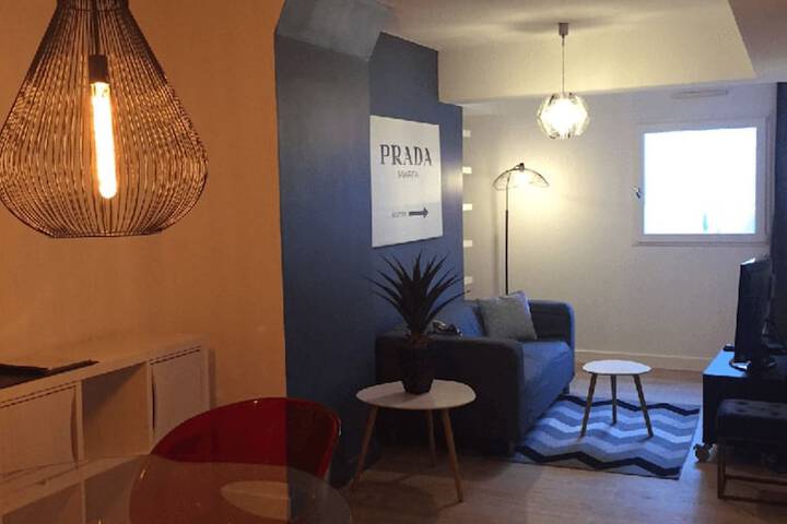 Room 3 of 39