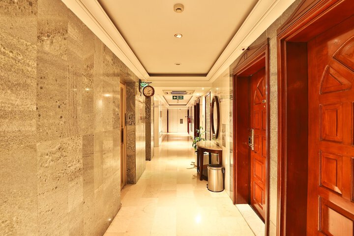 Hotel 23 of 27