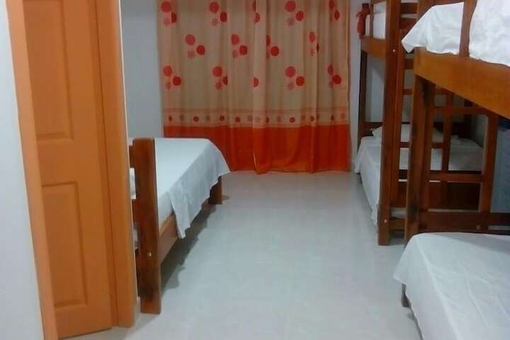 Room 3 of 9
