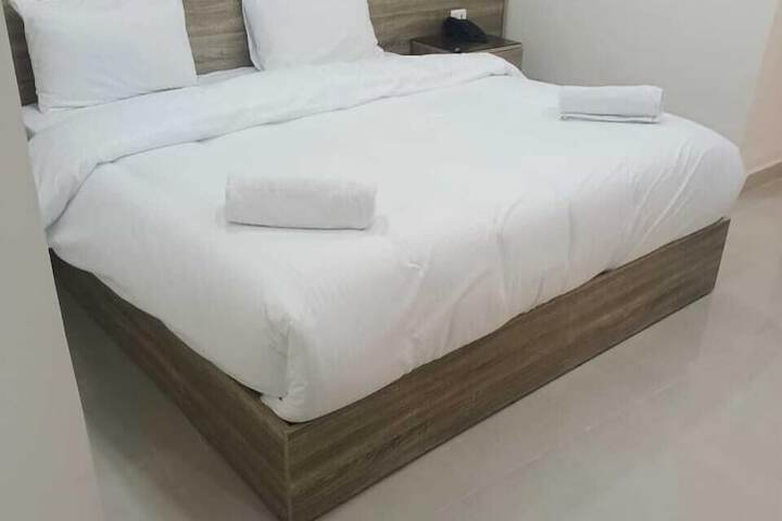 Room 5 of 29