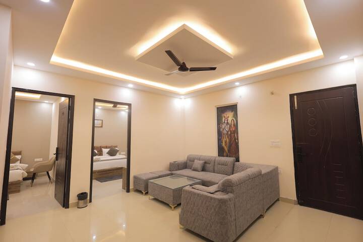 Room 8 of 56