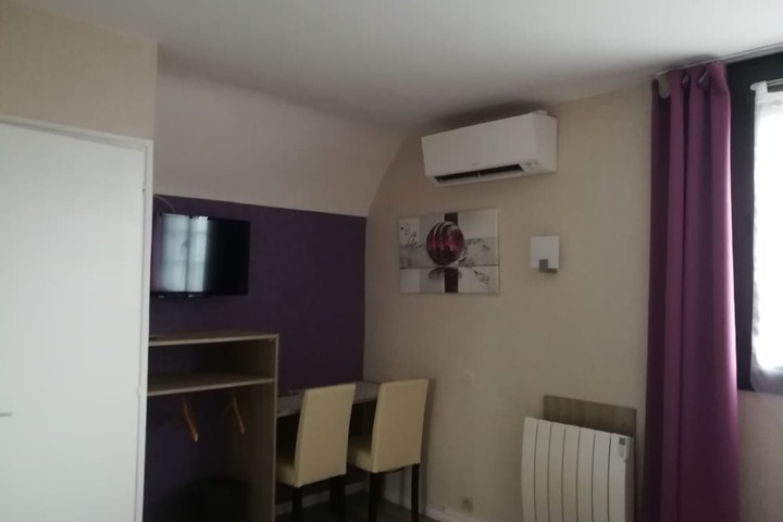 Room 20 of 40