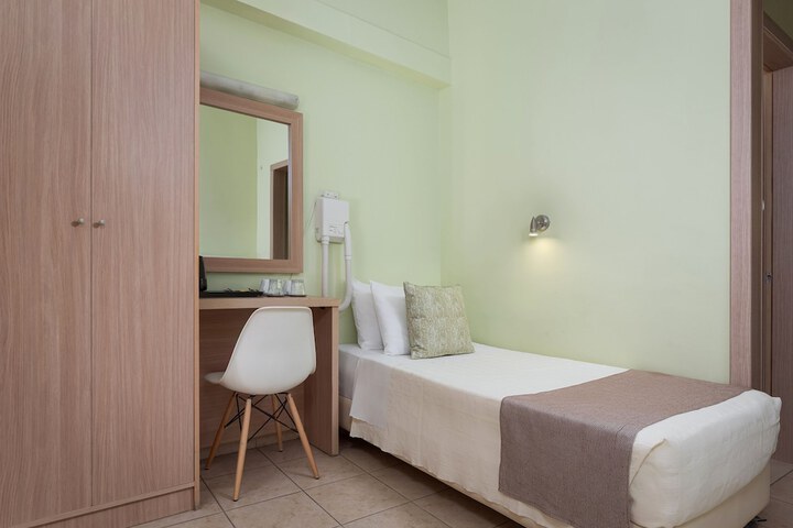 Room 31 of 70