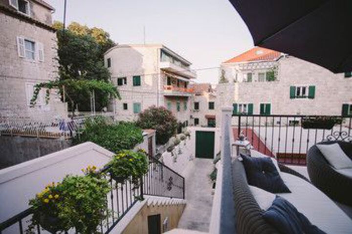 Terrace/Patio 6 of 183